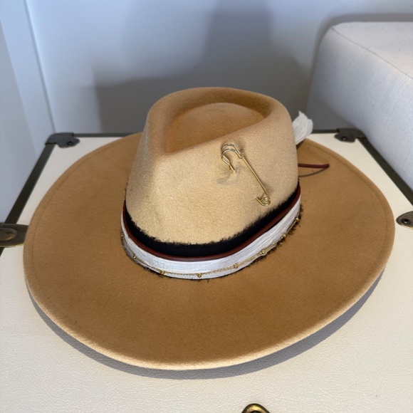 Camel wool wide brim fedora hat